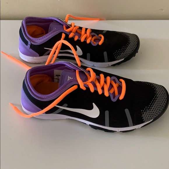 Nike running shoes - Picture 2 of 4